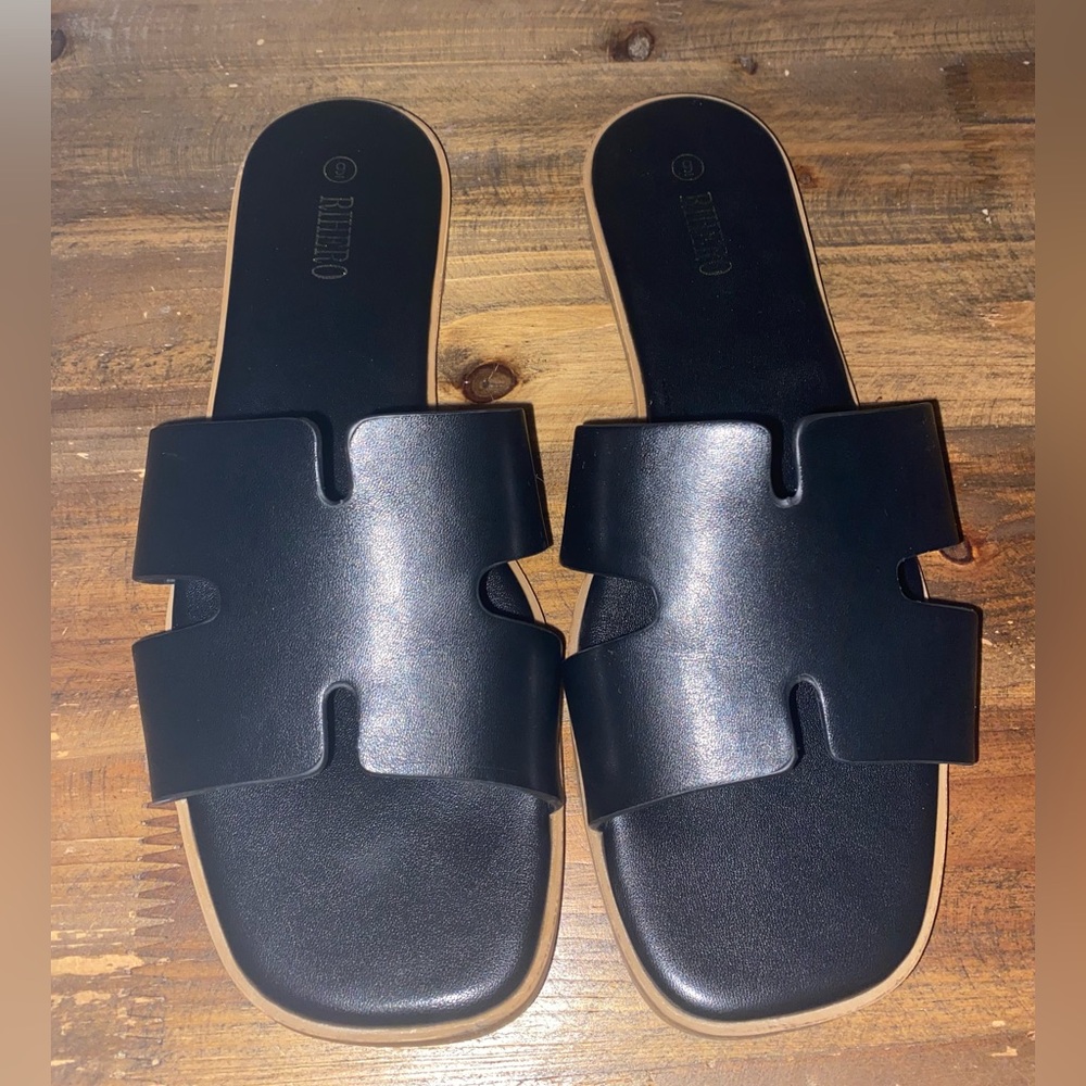 Black Women's Sandals
